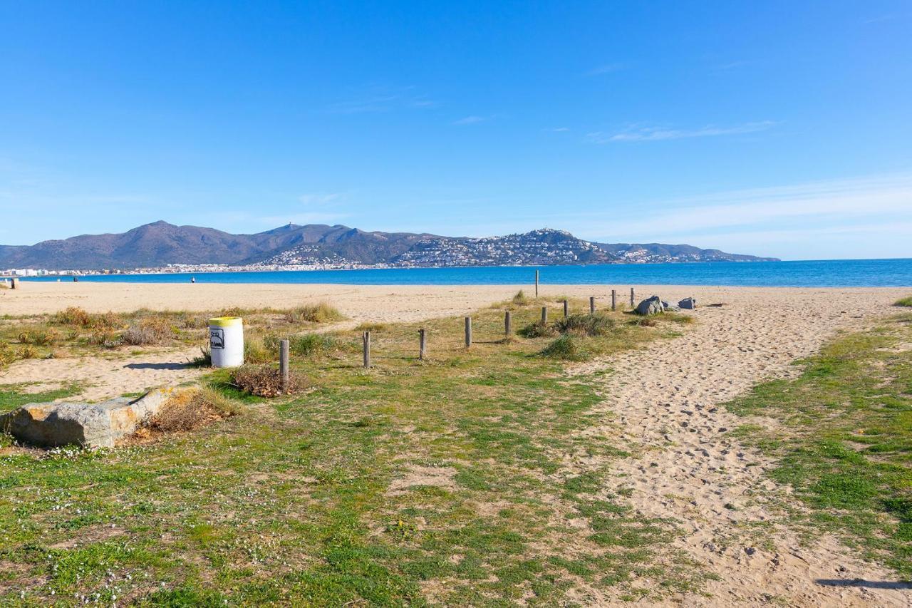 Rnet - Villa Piscina Port Primer Empuriabrava Kültér fotó